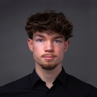 Portrait of Matys Guitel, co-founder of Therapy